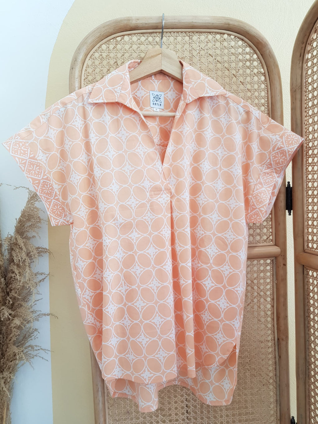 Ladies batik smart casual top/shirt