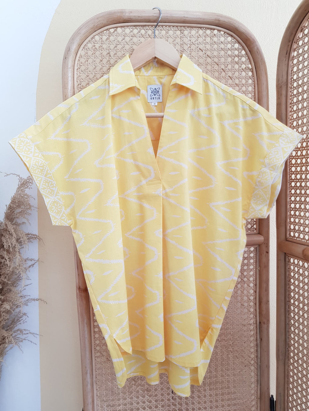 Ladies batik smart casual top/shirt