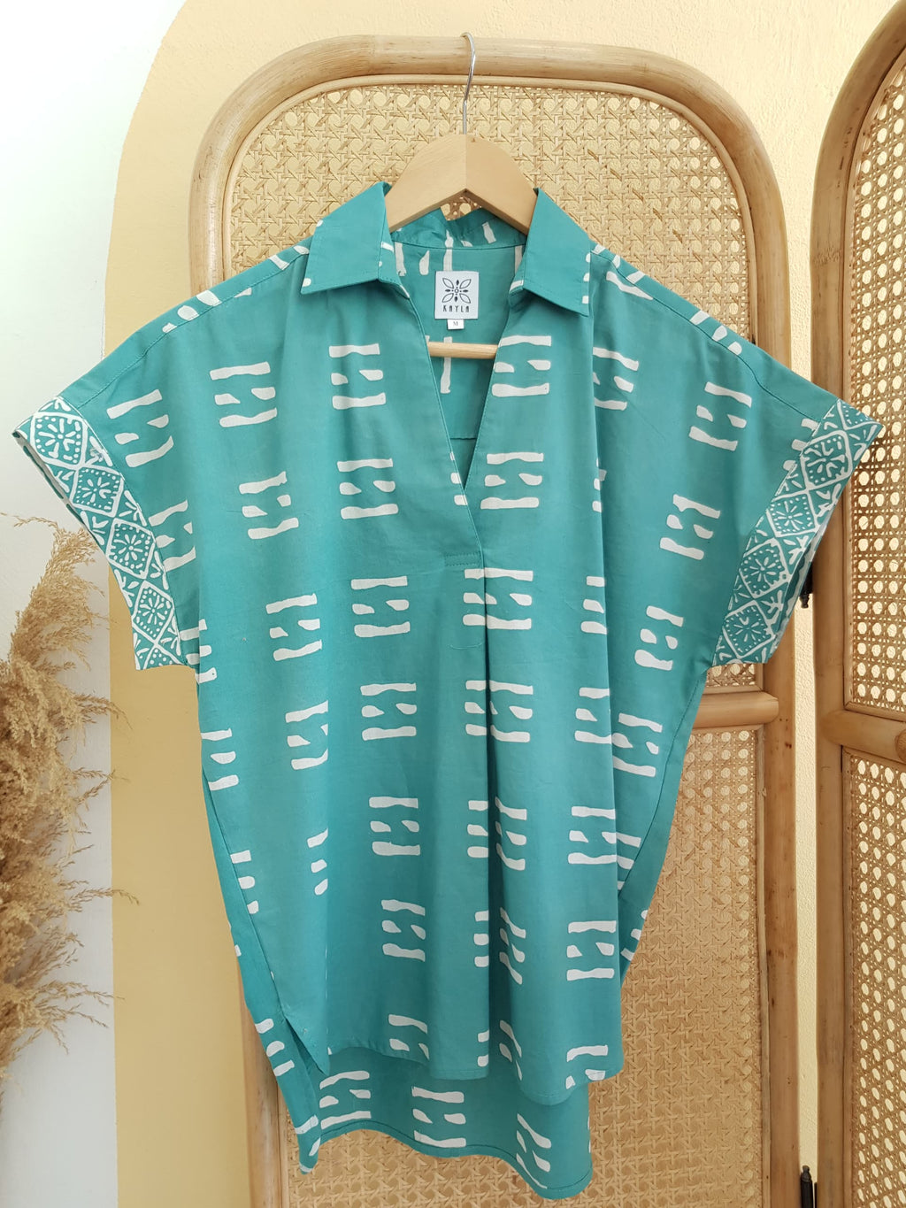 Ladies batik smart casual top/shirt