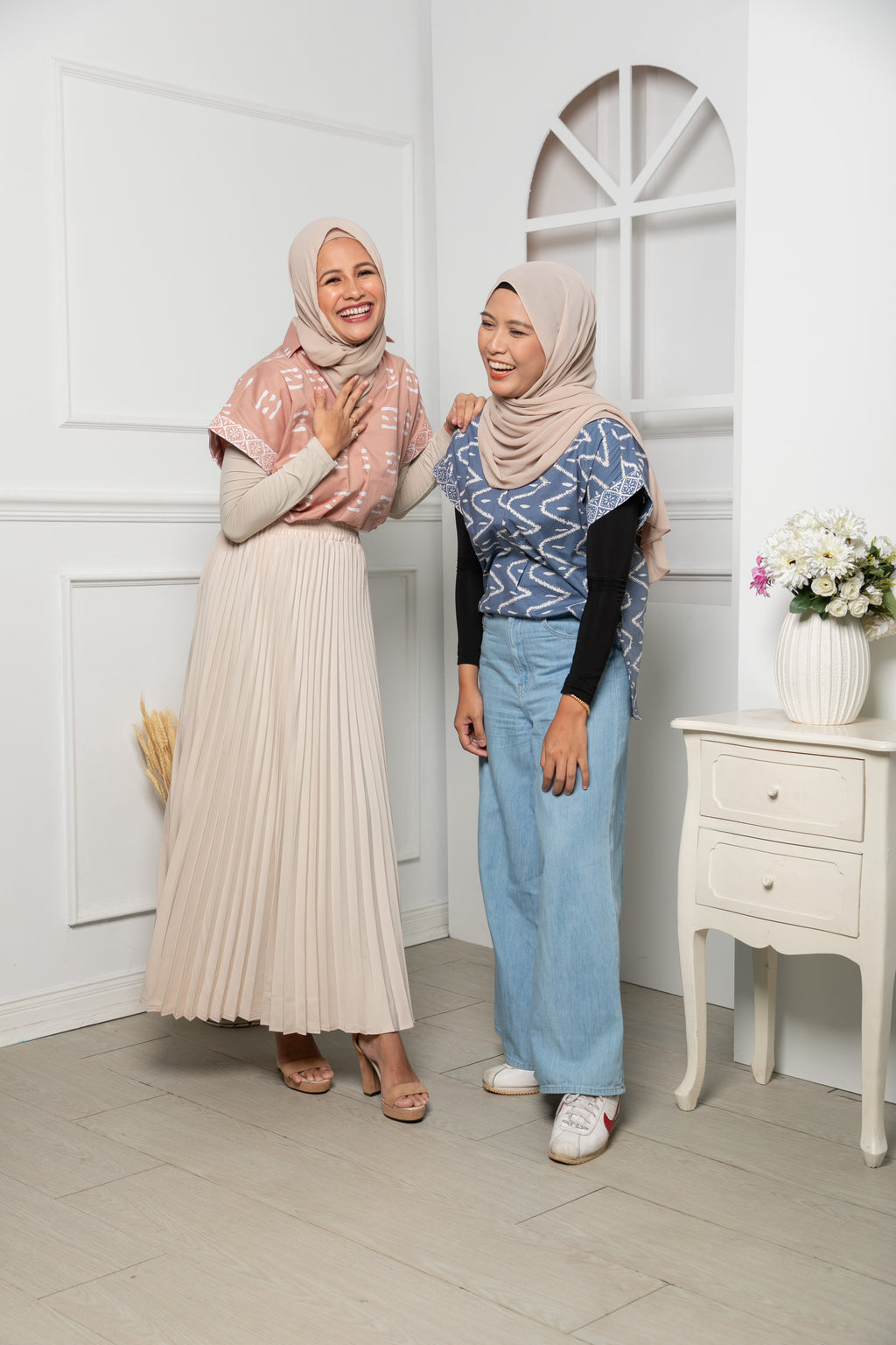 Ladies batik smart casual top/shirt