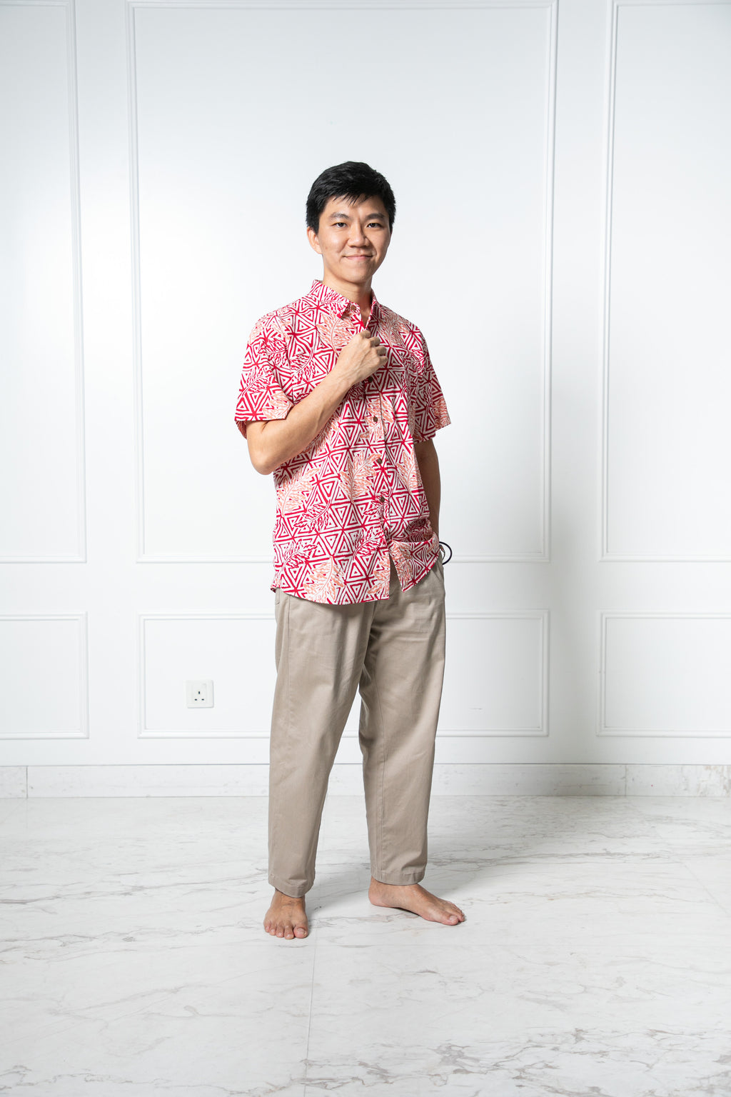 Chinese New Year 2024 Batik Men Shirt (Red Geometric)